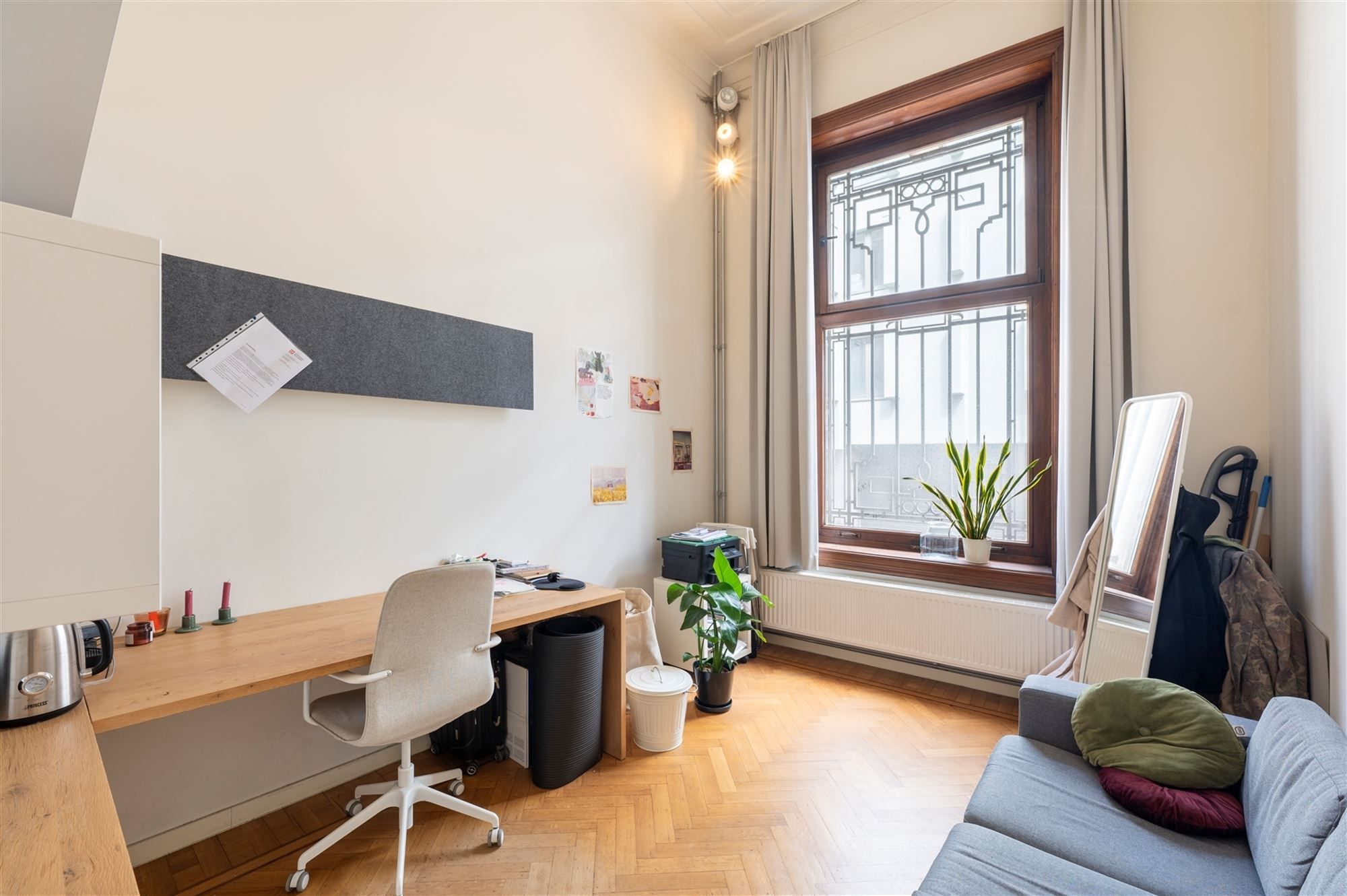 Karaktervolle studentenkamer in hartje Antwerpen foto 2