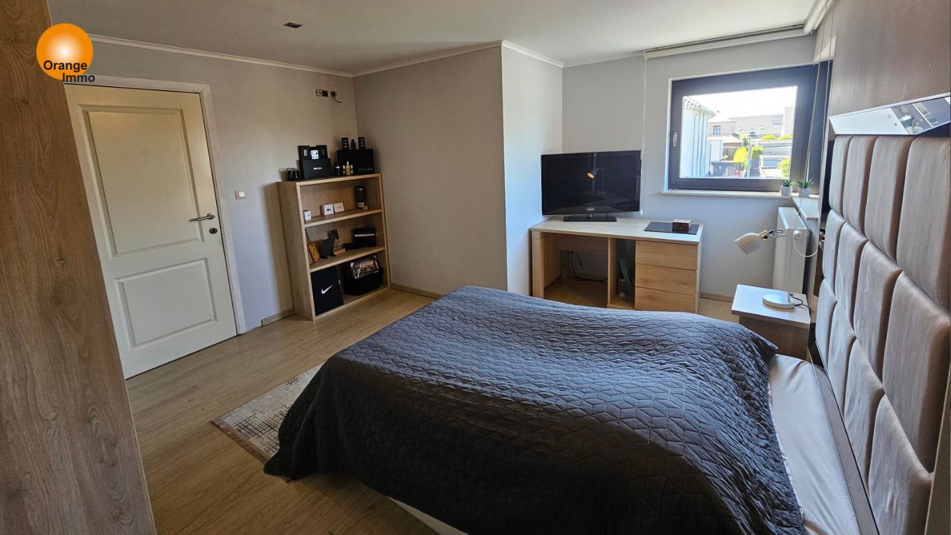 Knappe moderne woning met een mooie tuin  in Dilsen-Stokkem. foto 6