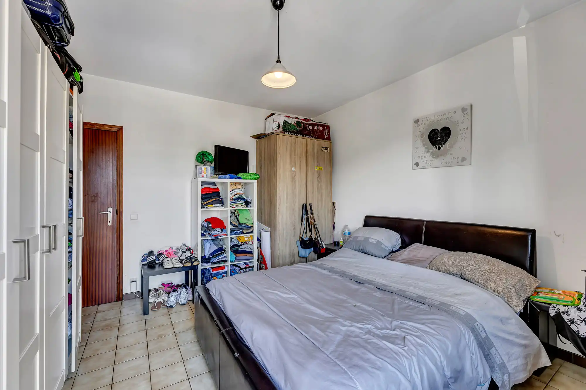 2-slaapkamerappartement met terras en garagebox te Ternat! foto 9