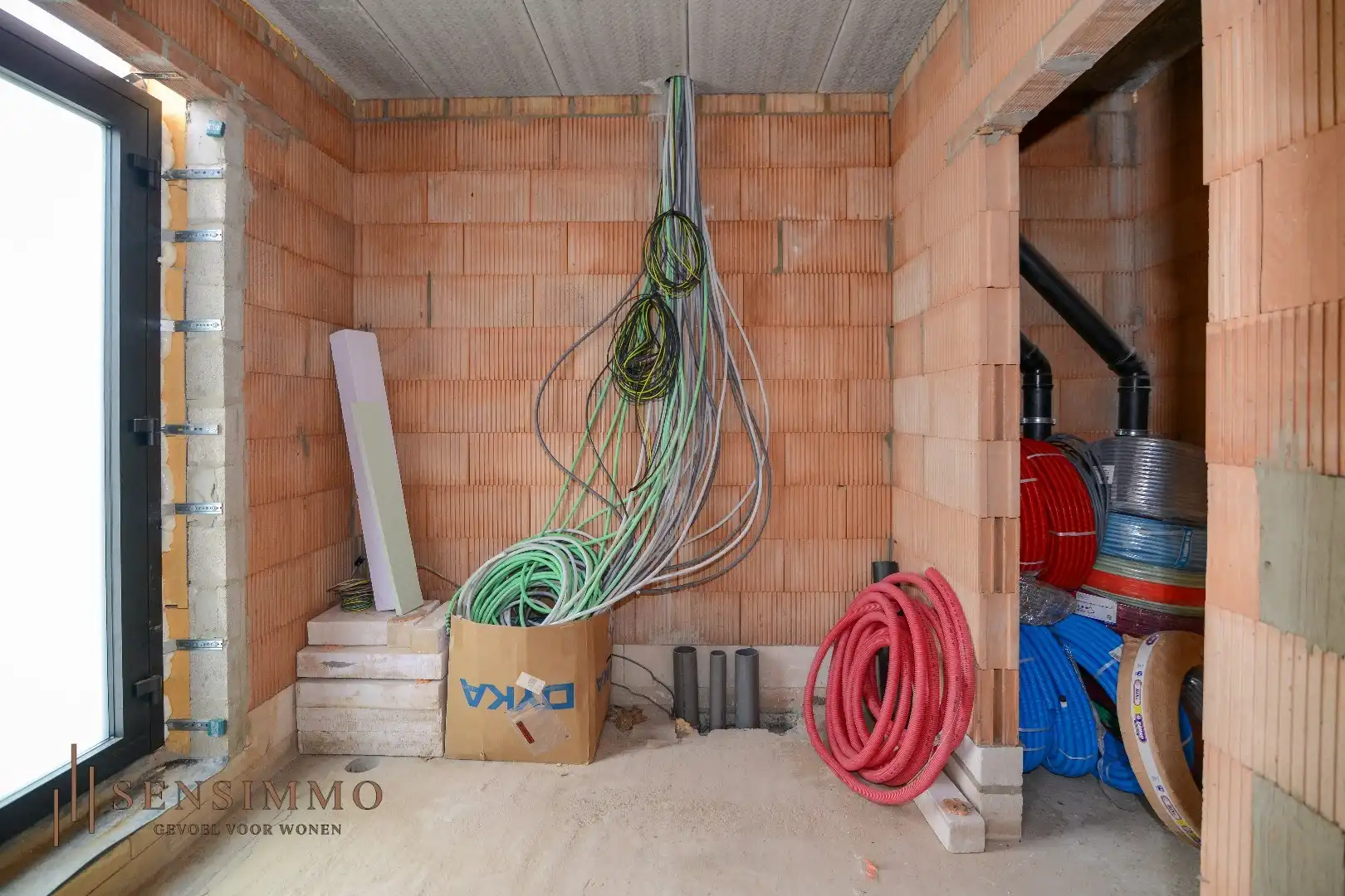 Unieke nieuwbouwwoning met praktijkruimte en energiezuinige voorzieningen foto 9