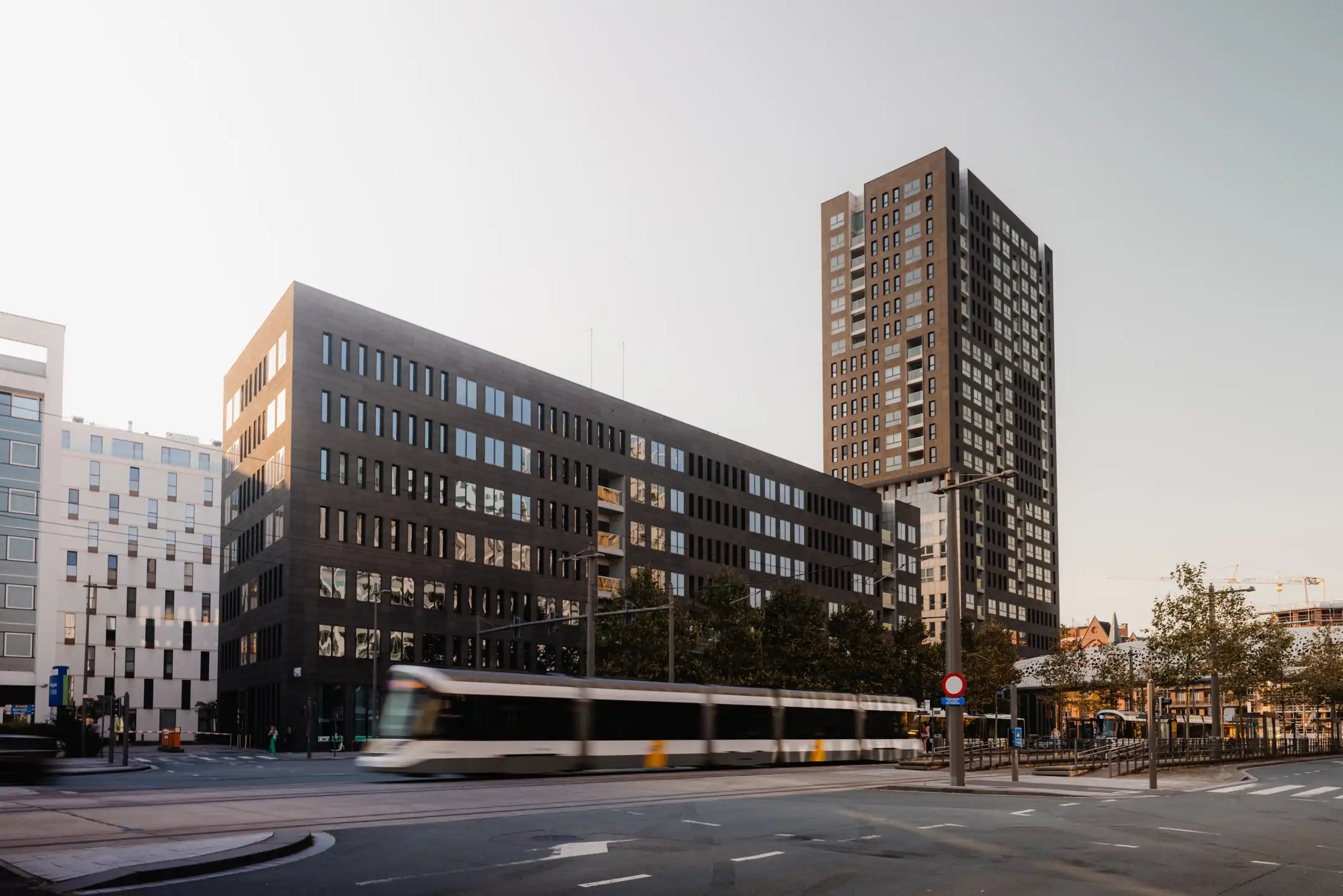 ANTWERP NORTH OFFICES - Kantoren te huur foto 2