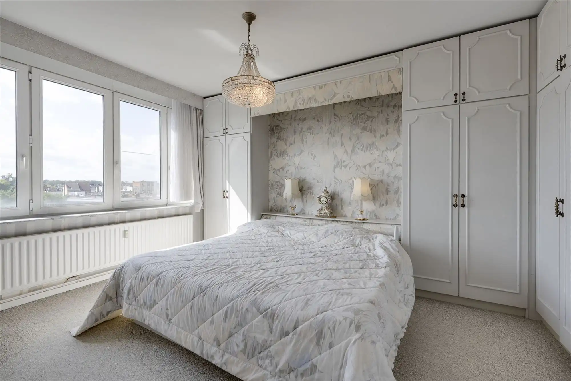 Ruim appartement met 2 slaapkamers inclusief garagebox nabij het Rivierenhof foto 12