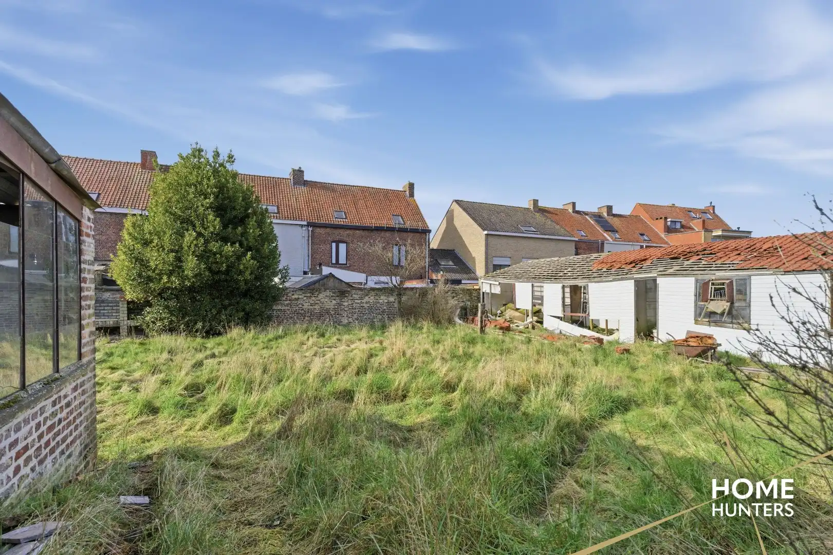 Karaktervolle renovatiekans op topligging in Ieper – 4 slaapkamers, ruime tuin en garage met achteruitgang foto 30