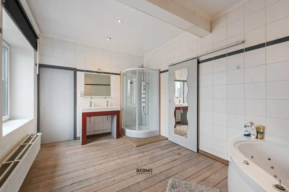 Energiezuinige HOB met tuin en oprit foto 18