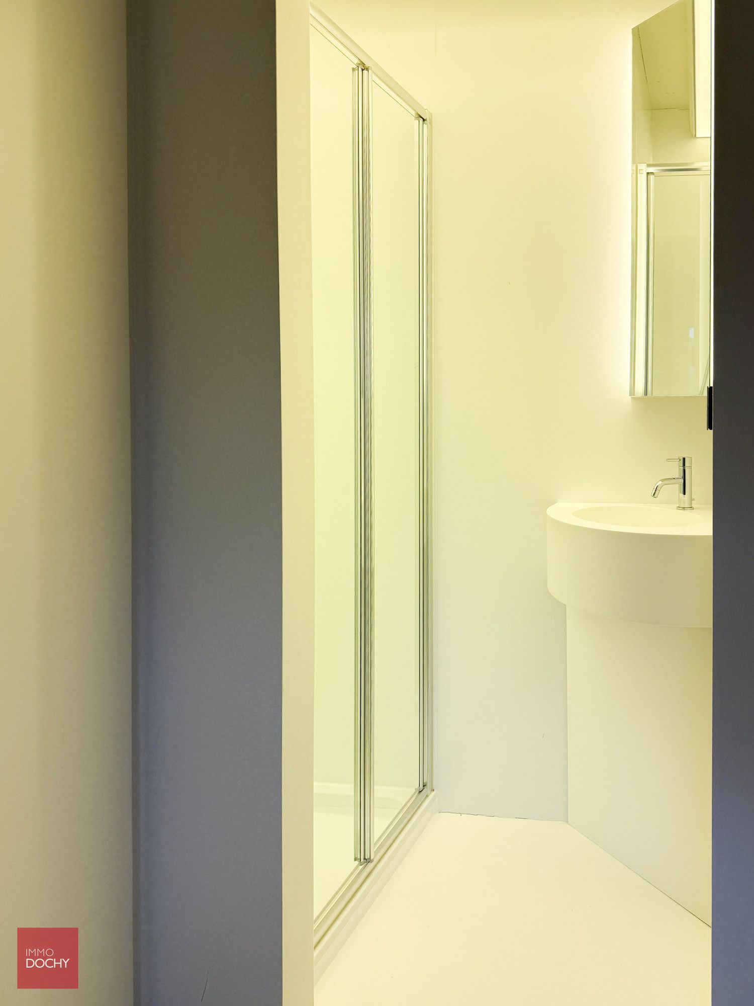 Centraal gelegen heel mooi ingericht appartement | Stormestraat foto 14