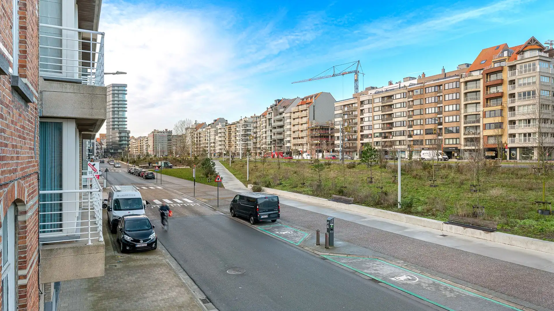 Mooi hoekappartement met open zichten te Heist foto 4