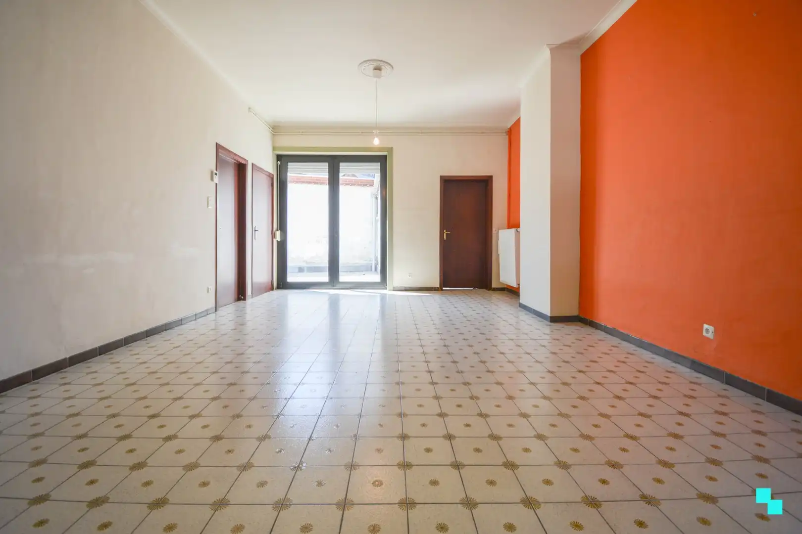 Te renoveren eengezinswoning in centrum Gits foto 5