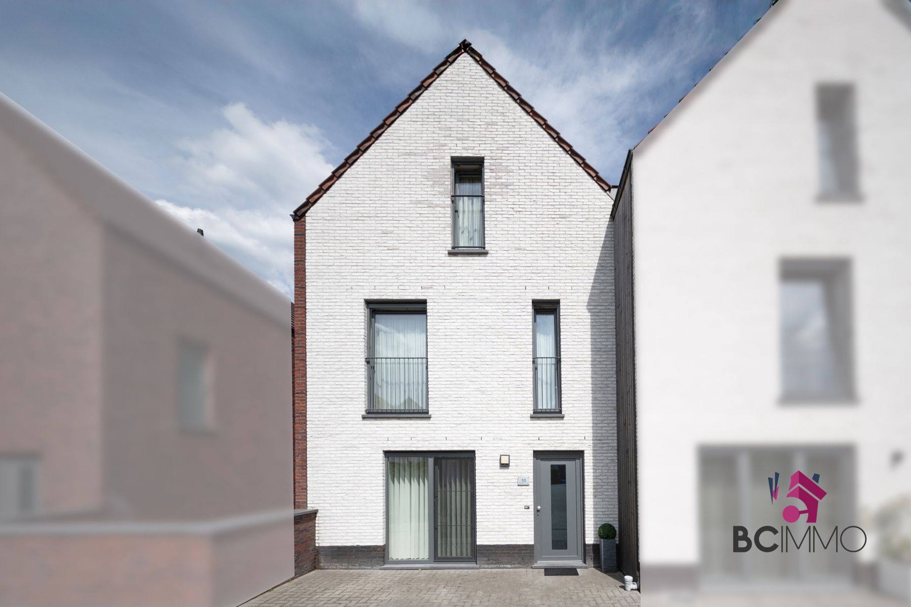 Ruime gezinswoning met 5 slaapkamers en een mooie tuin foto 24