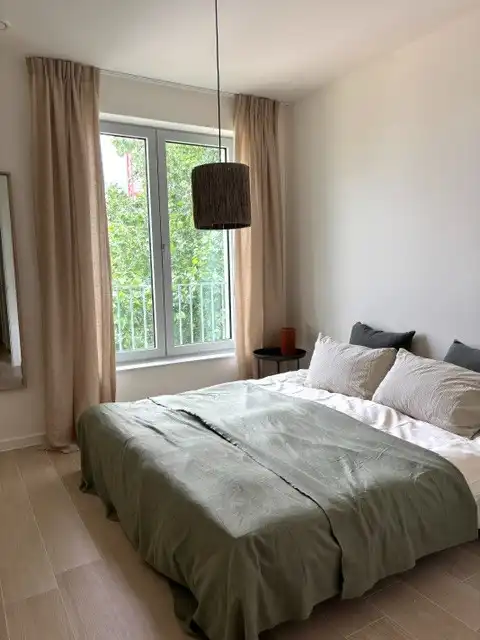 Nieuwbouwappartement met 2 slaapkamers, terras en fietsenberging. foto 6