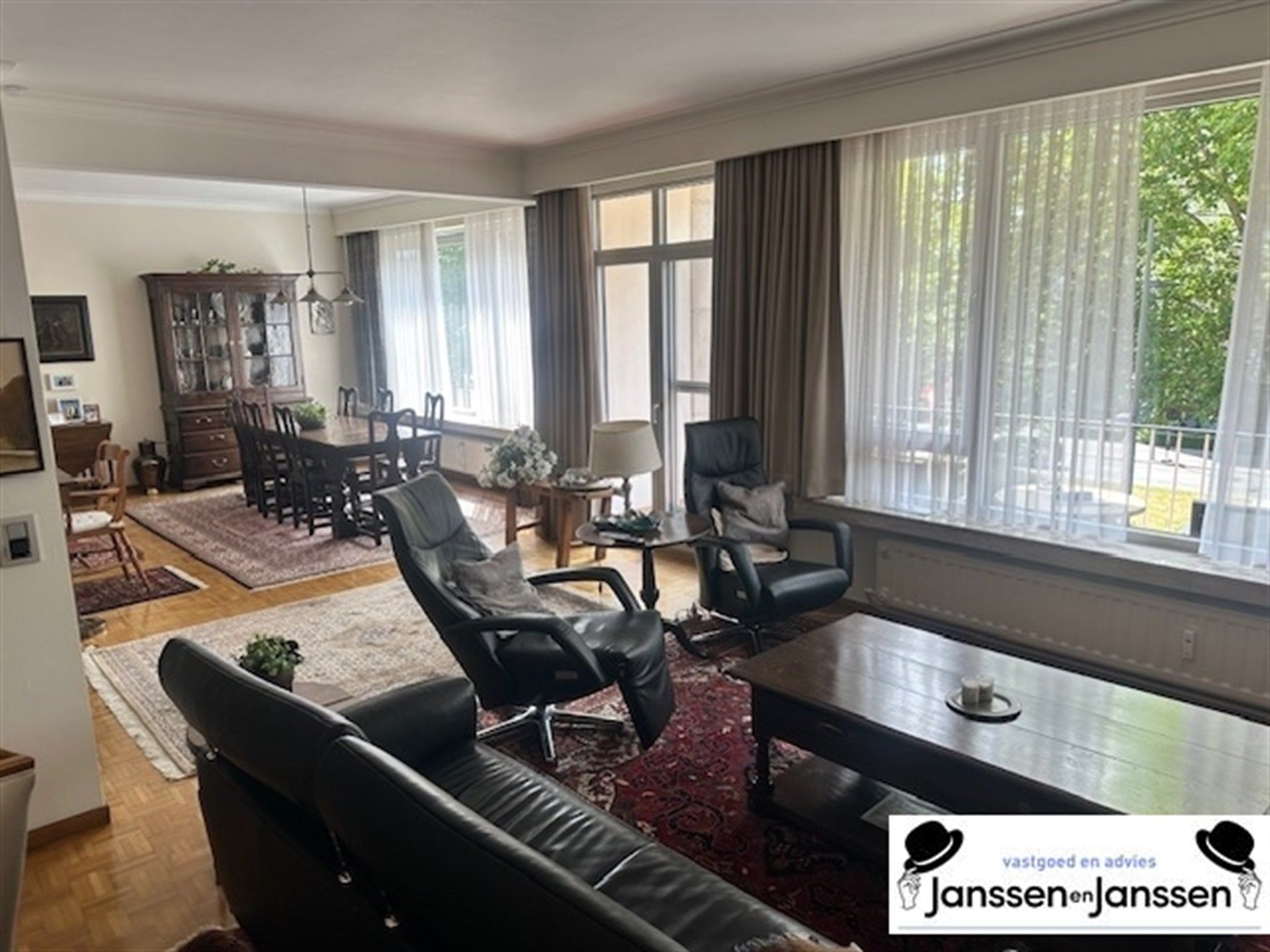 prachtig appartement in Wilrijk, een verborgen parel in de stad! foto 11
