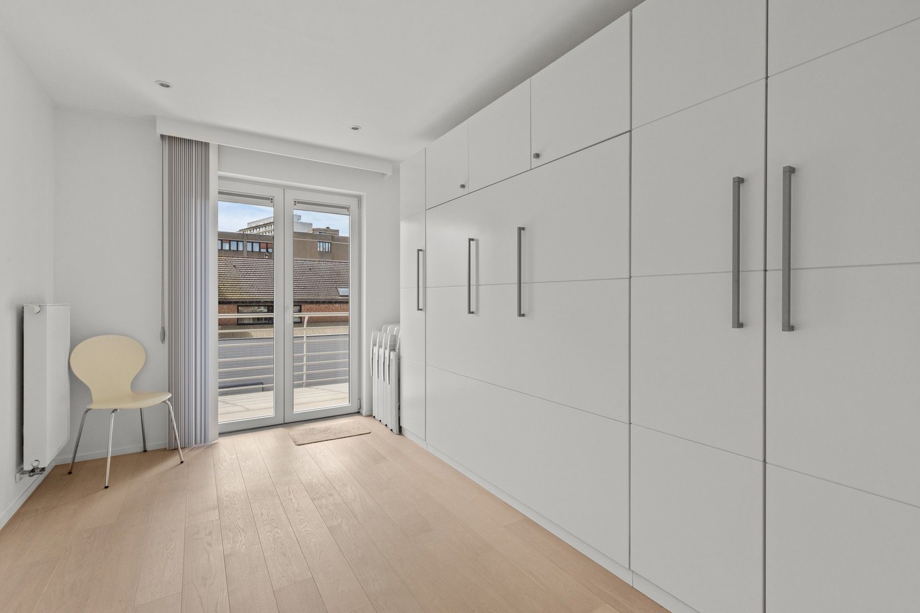 Een ruim, modern en perfect onderhouden 2 slpk. appartement foto 3