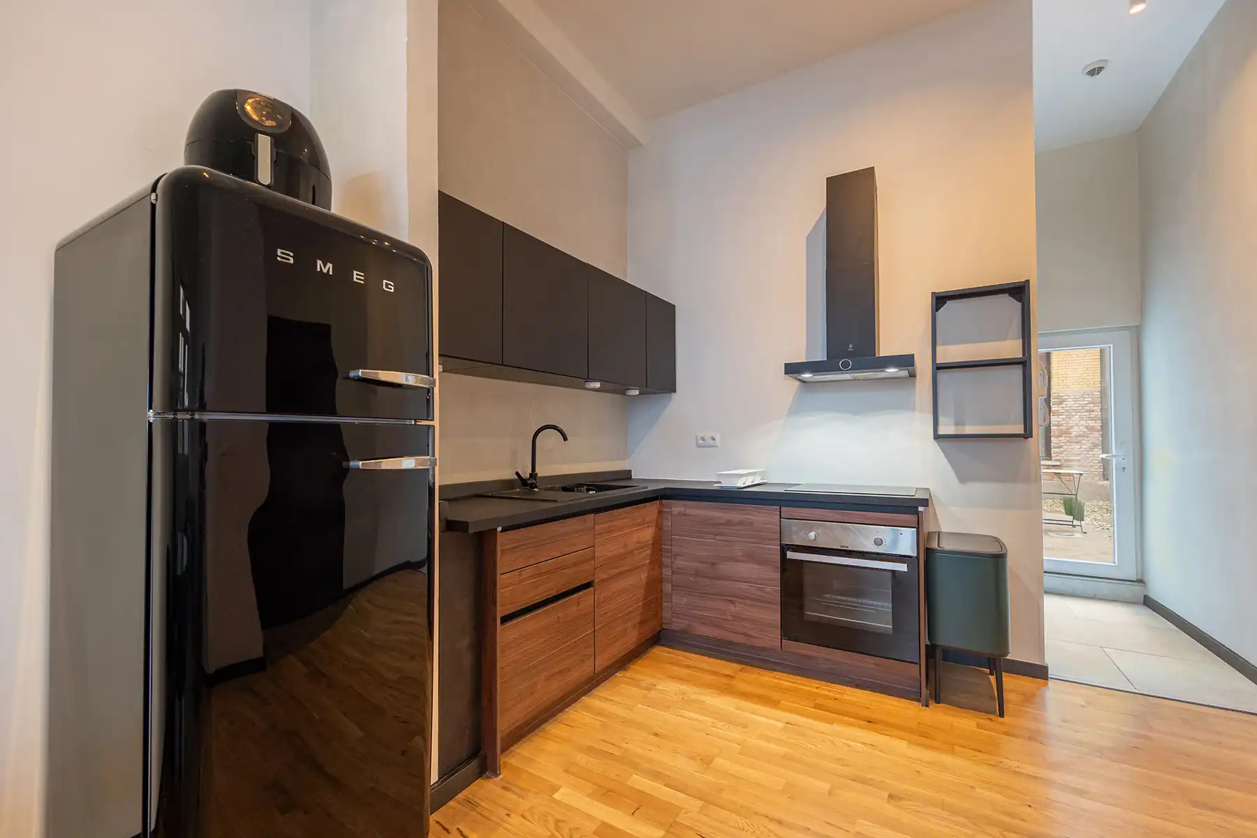Instapklaar gelijkvloers 1-slaapkamerappartement met terras! foto 6
