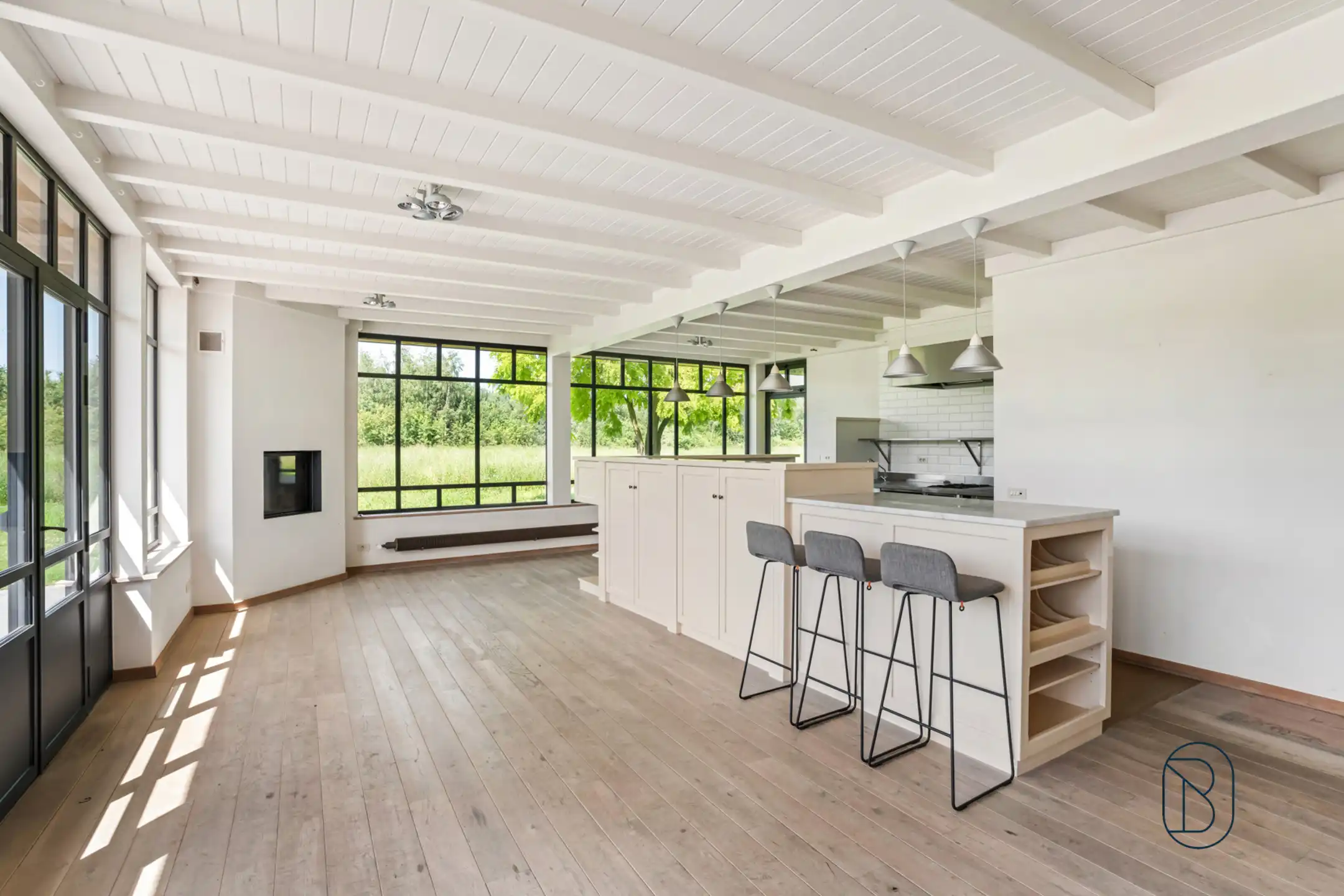 Prachtige hoevewoning met loods en bouwgrond op 1 hectare foto 10