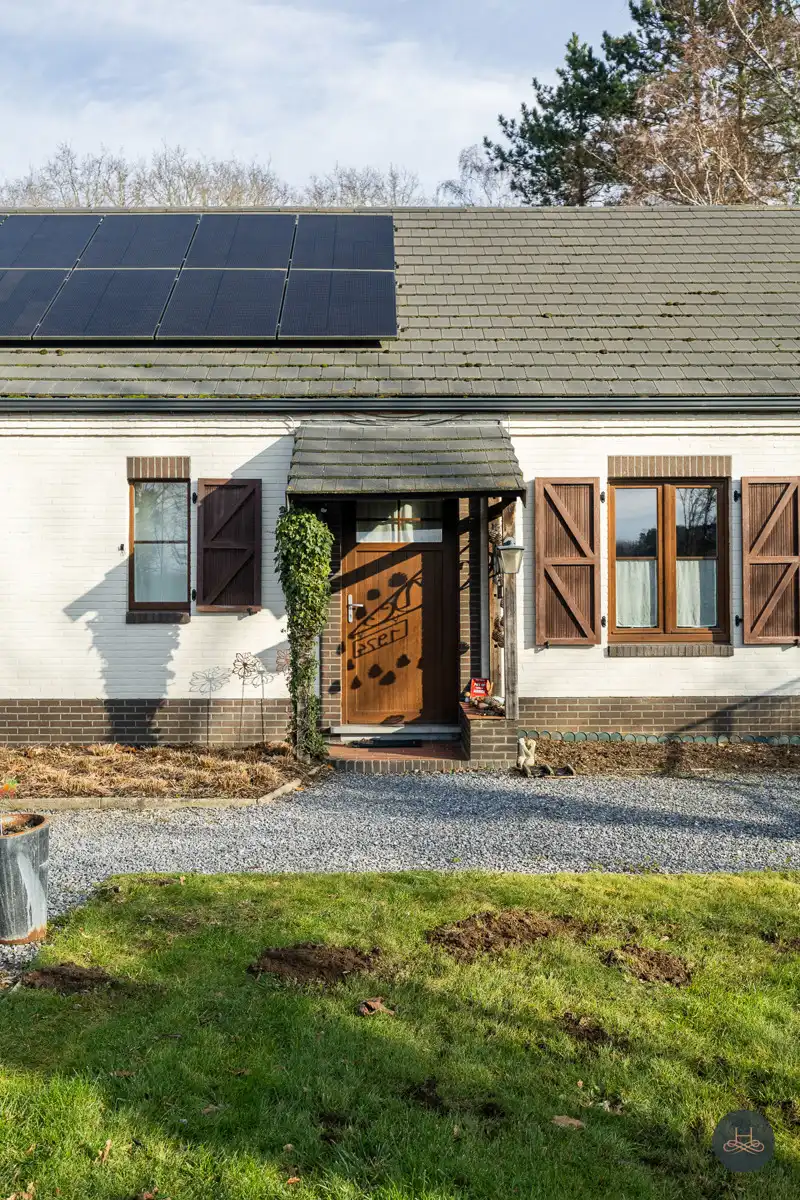 Ruime, veelzijdige en energiezuinige woning met enorme tuin  foto 2