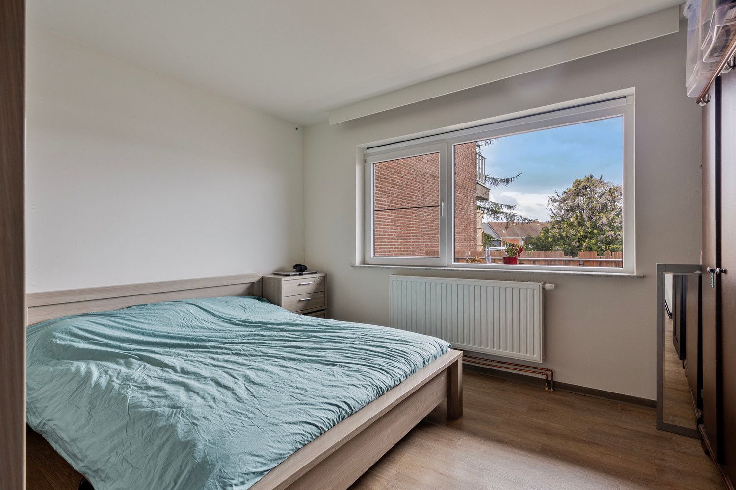 IN 2023 VERNIEUWD APPARTEMENT MET 2 SLPKS, TERRAS EN AUTOSTAANPLAATS TE DIEST! foto 15