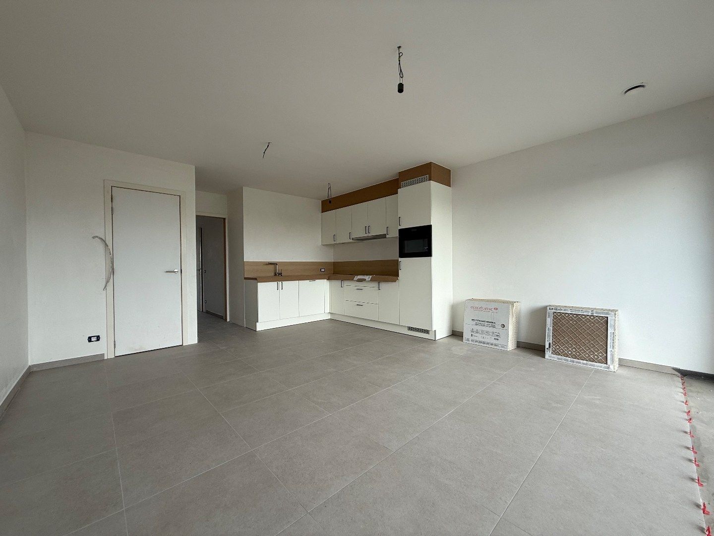 1-slpk nieuwbouwappartement - 6% BTW mogelijk ! foto {{pictureIndex}}