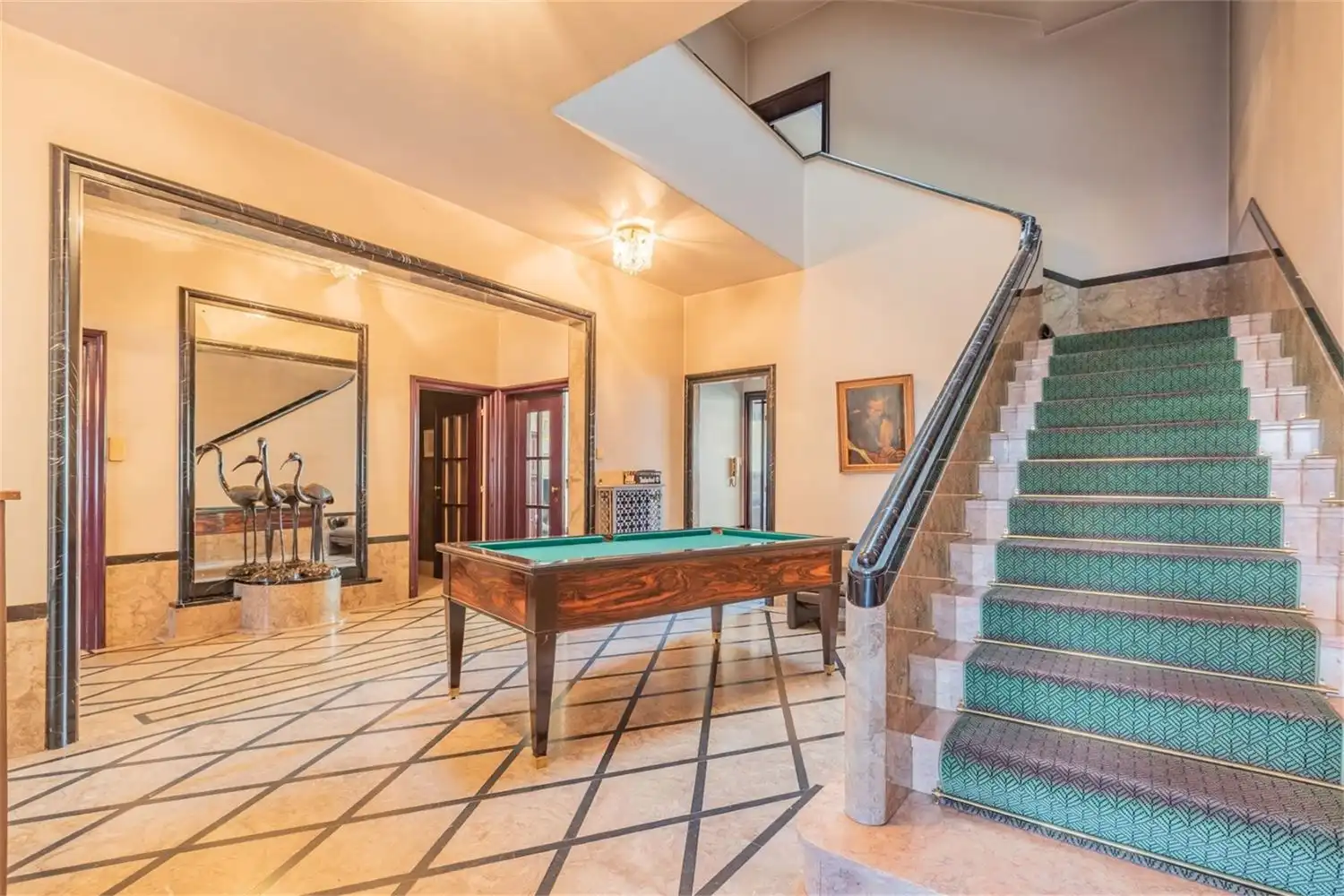 UNIEKE WONING NABIJ STADSPARK MET RUIME TUIN, GARAGE & GROOT POTENTIEEL foto 9