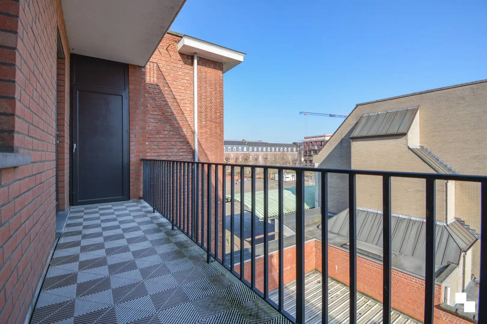 Zéér verzorgd, gerenoveerd 3-slaapkamer appartement te Roeselare foto 25