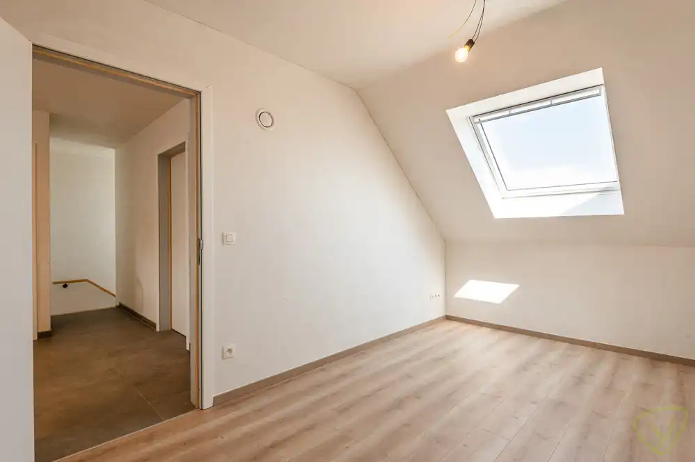 Nieuwbouw duplexappartement te koop in het centrum van Boekhoute foto 9