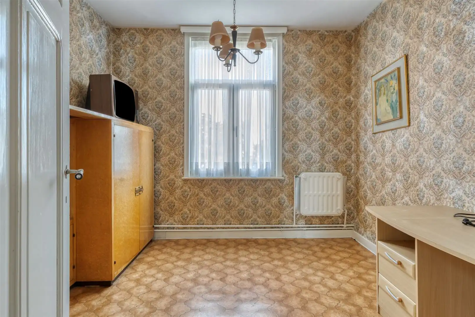 Te renoveren woning met 4 slaapkamers foto 19