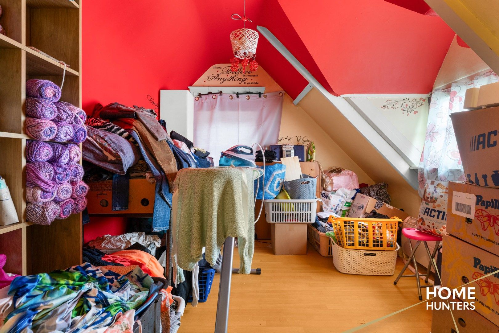 Te renoveren halfopen woning met 3 slaapkamers op 553 m² foto 12