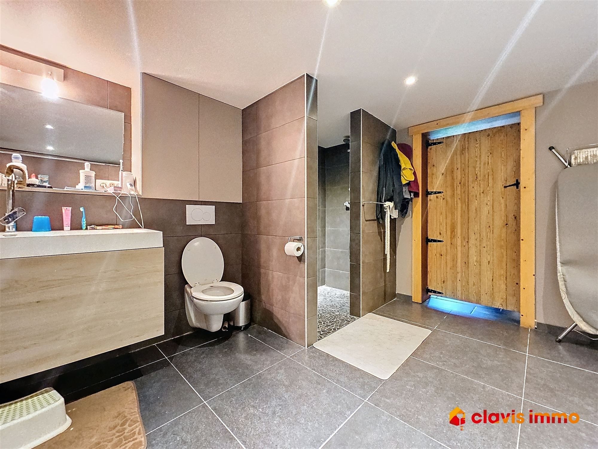 Gezellig woonhuis in een rustige straat foto 12