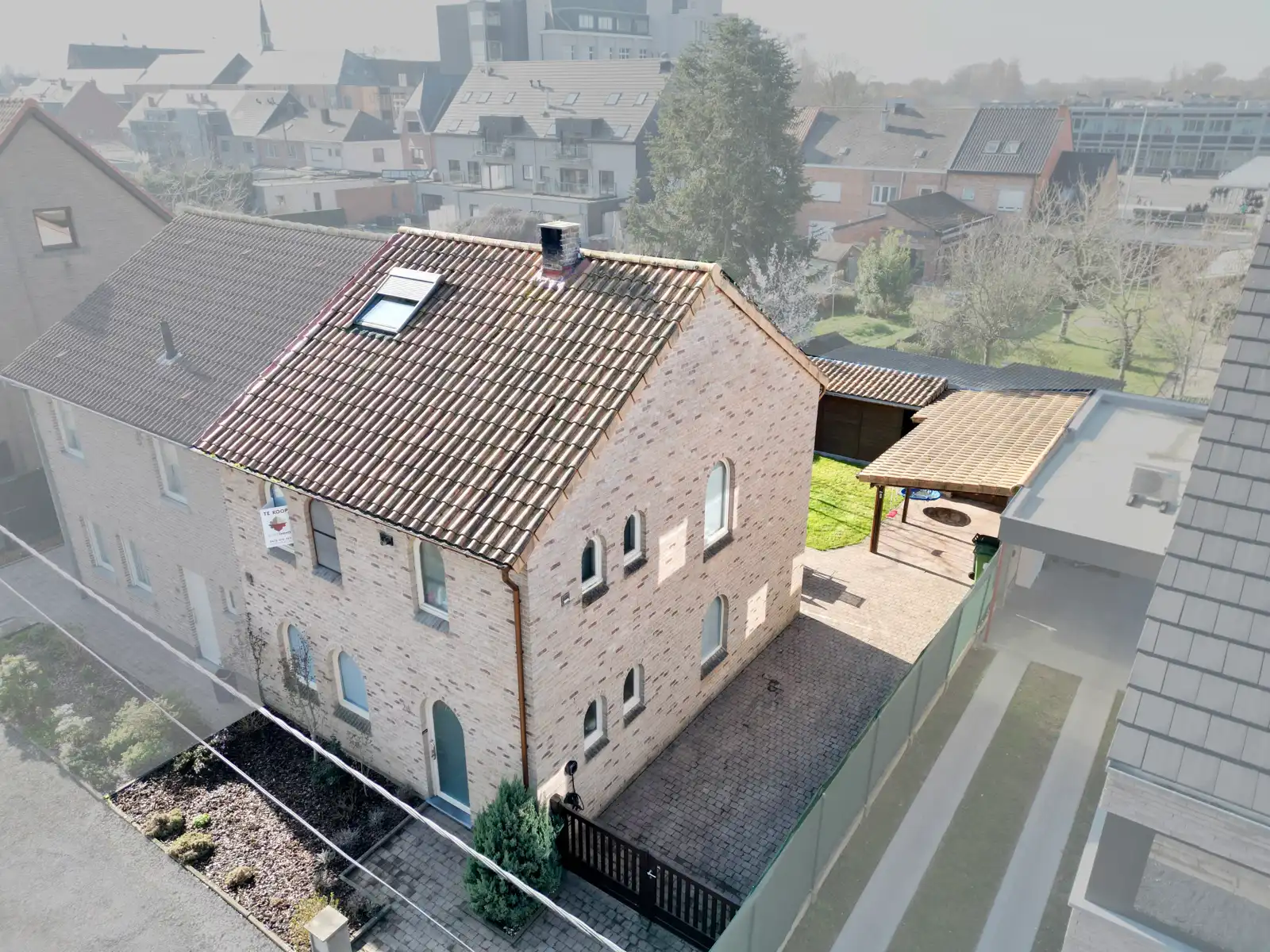 Rustig gelegen, energiezuinige HOB met 4 SLPK én tuin! foto 28