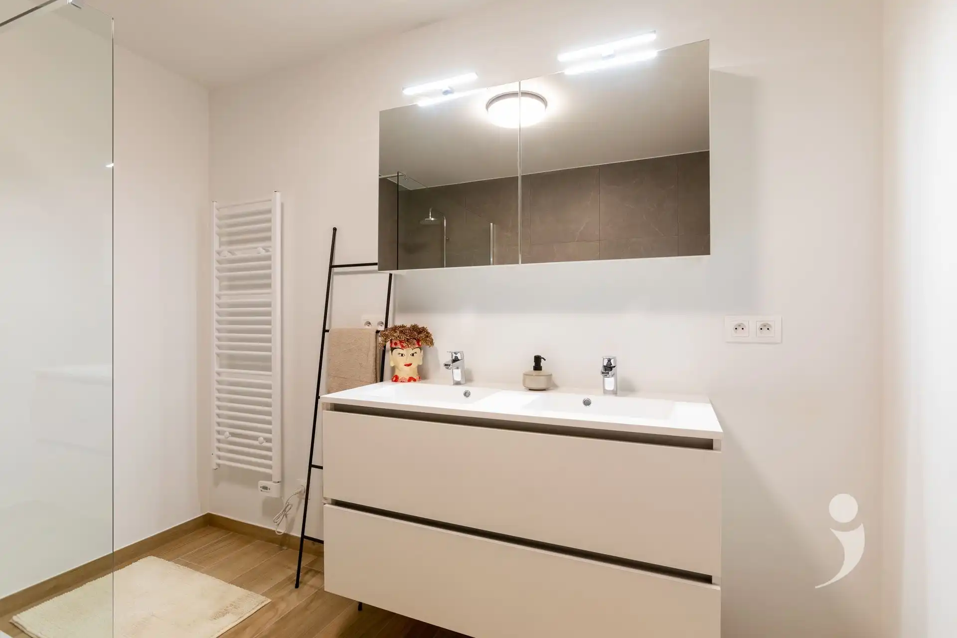 Nieuwbouw huis foto 17