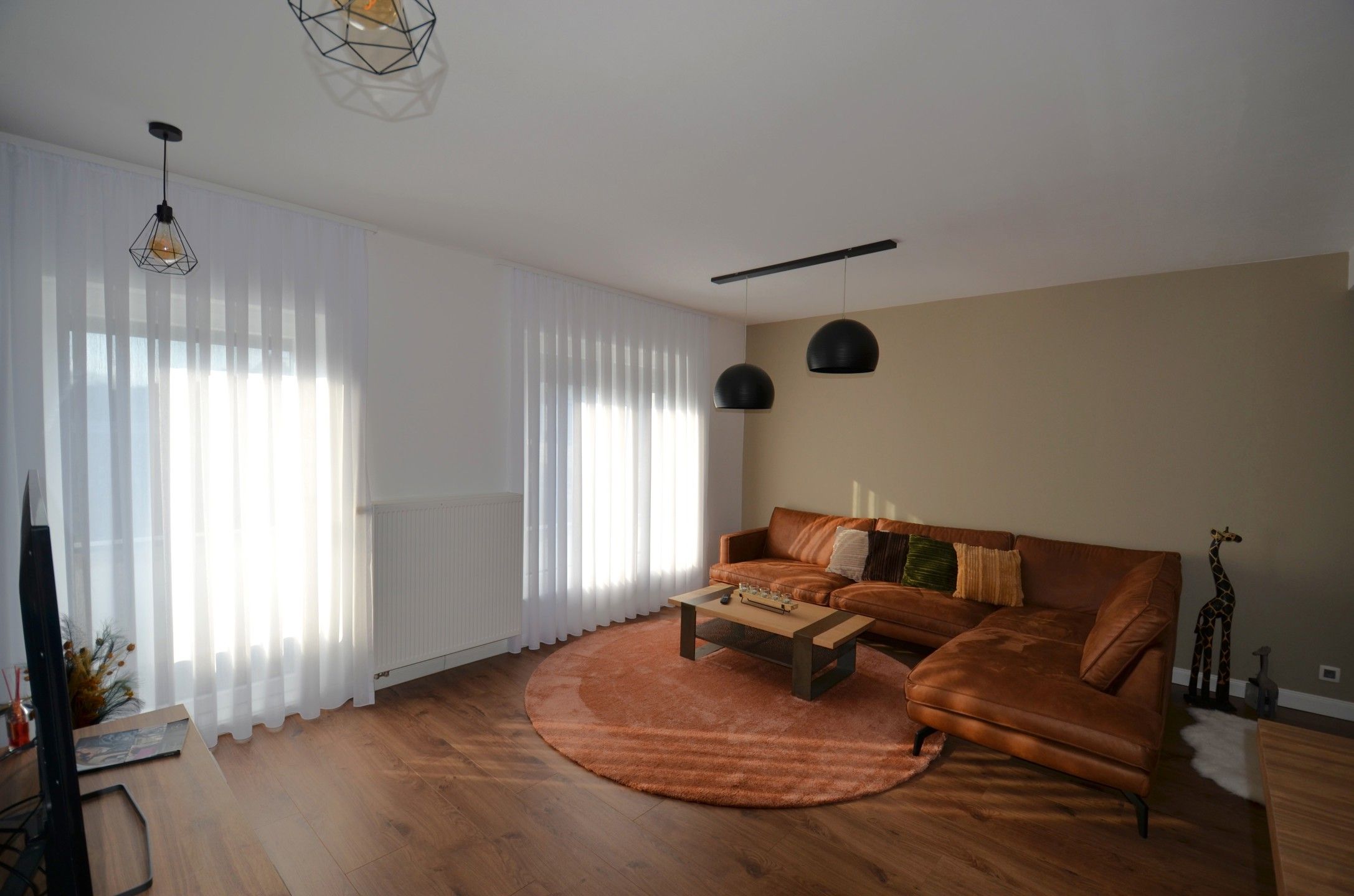 Prachtige woning opgedeeld in 2 eenheden foto 13