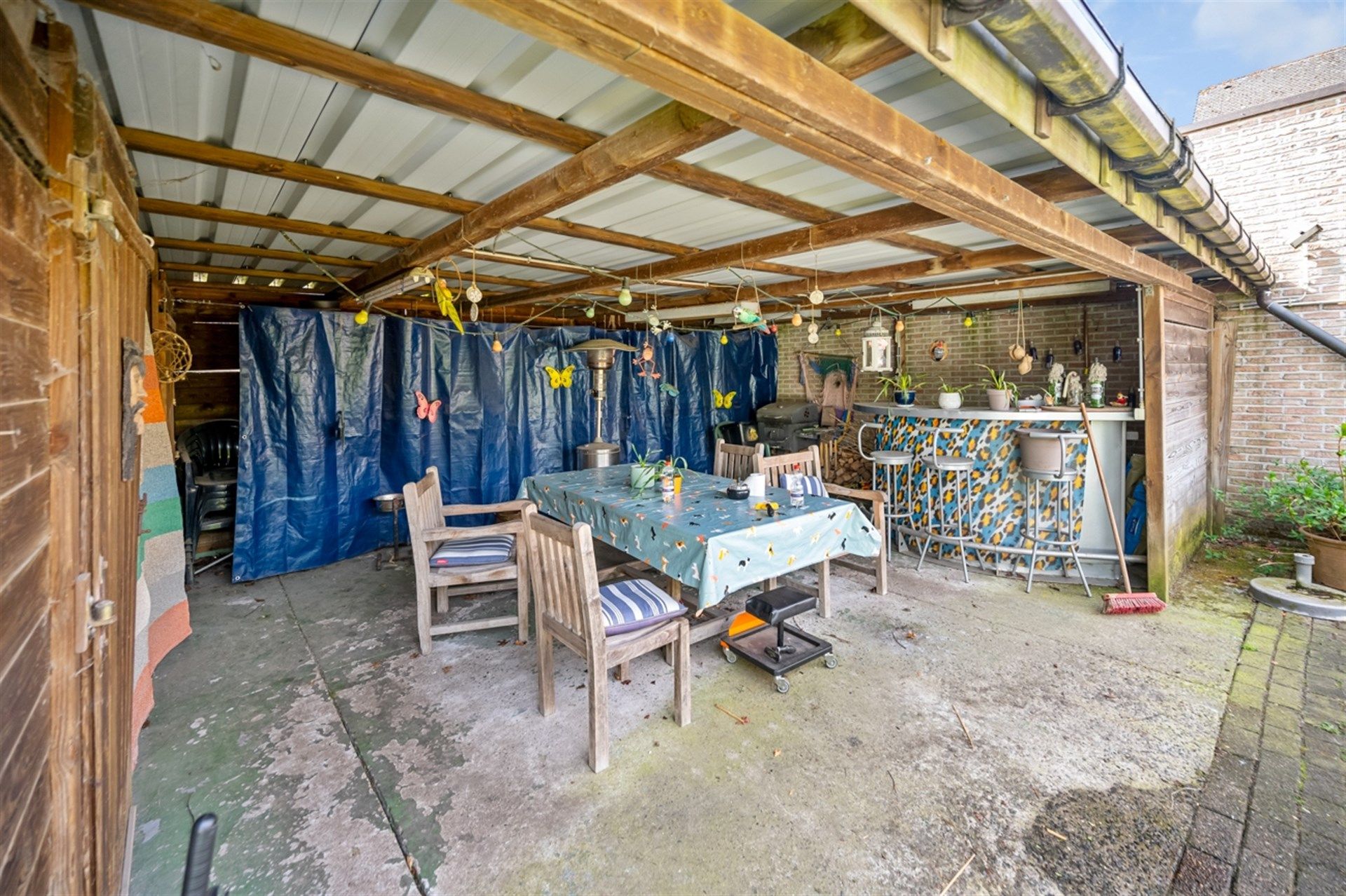 Ruime open bebouwing gelegen op verbindingsweg tussen Lede en Aalst foto 24