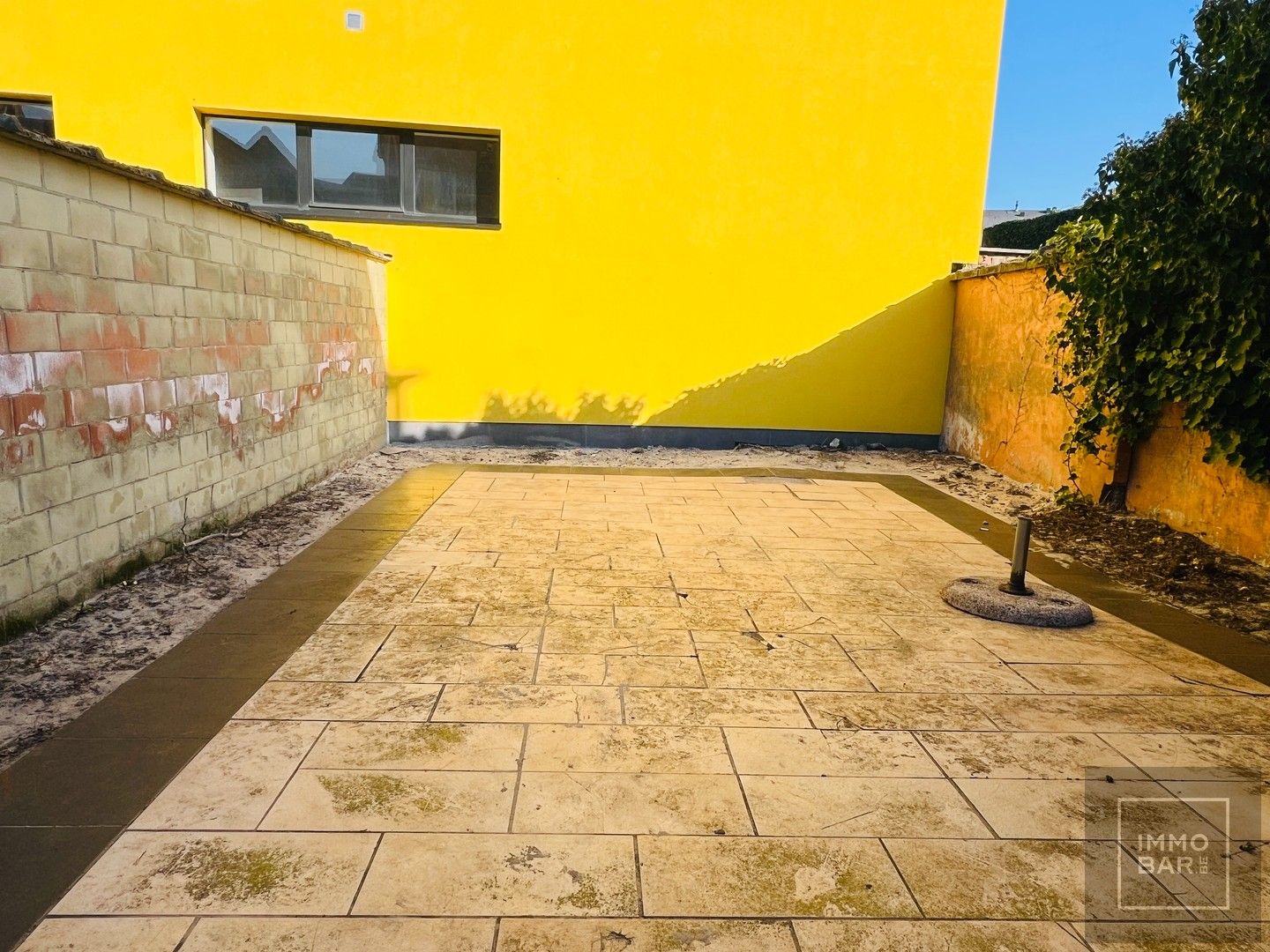 Charmant handelspand met gerenoveerd appartement foto 9