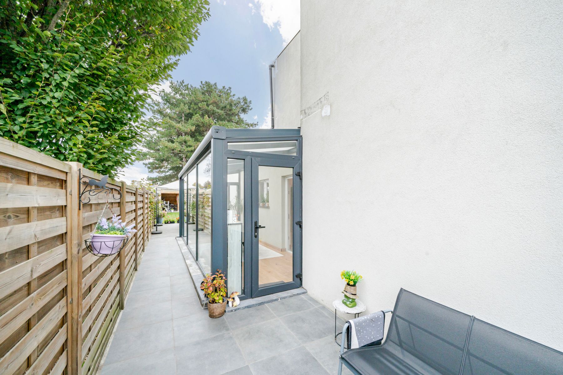 Halfopen woning met 4 slaapkamers en grote tuin in Evergem foto 17