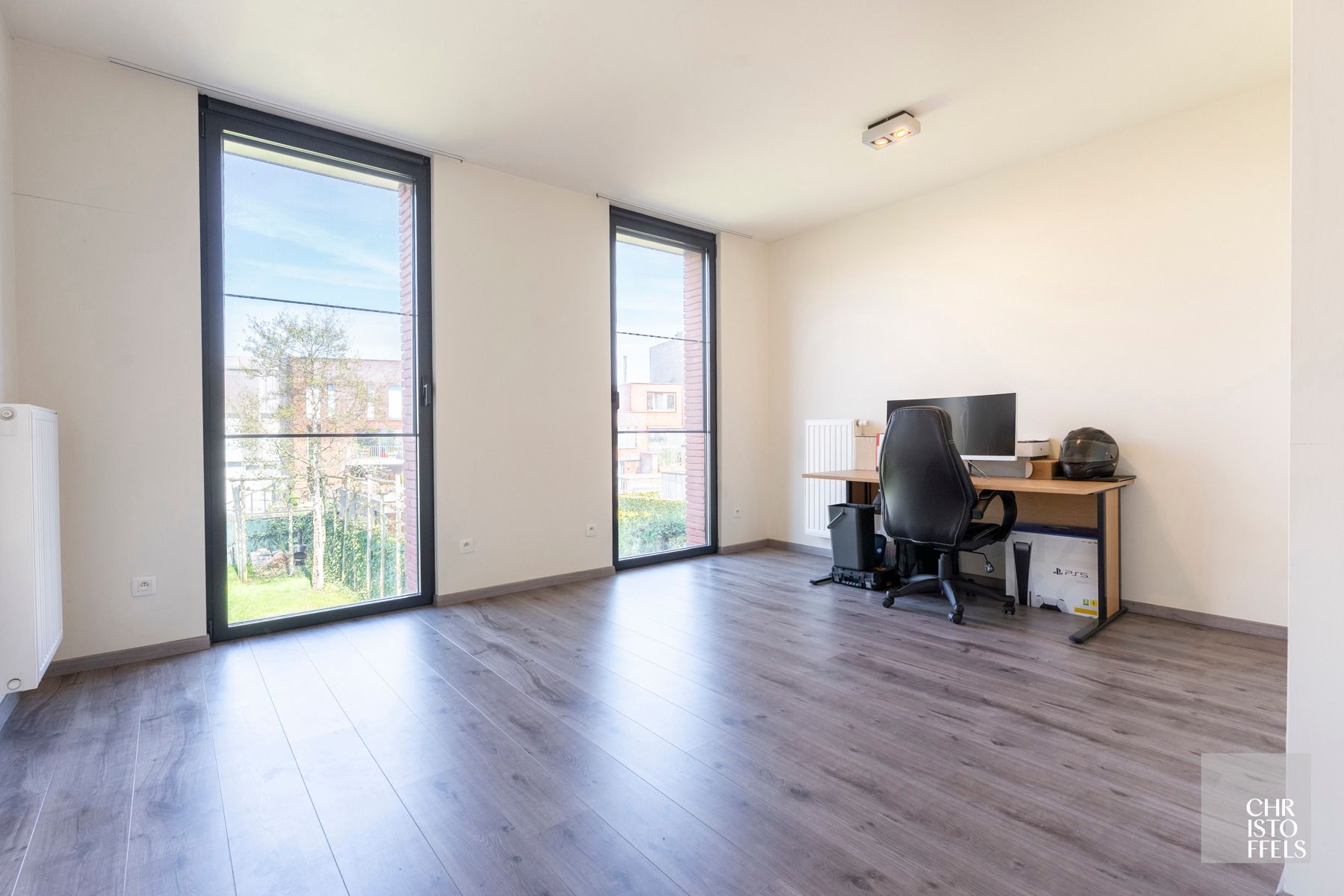 Centraal en rustig wonen in een groene omgeving. foto 10