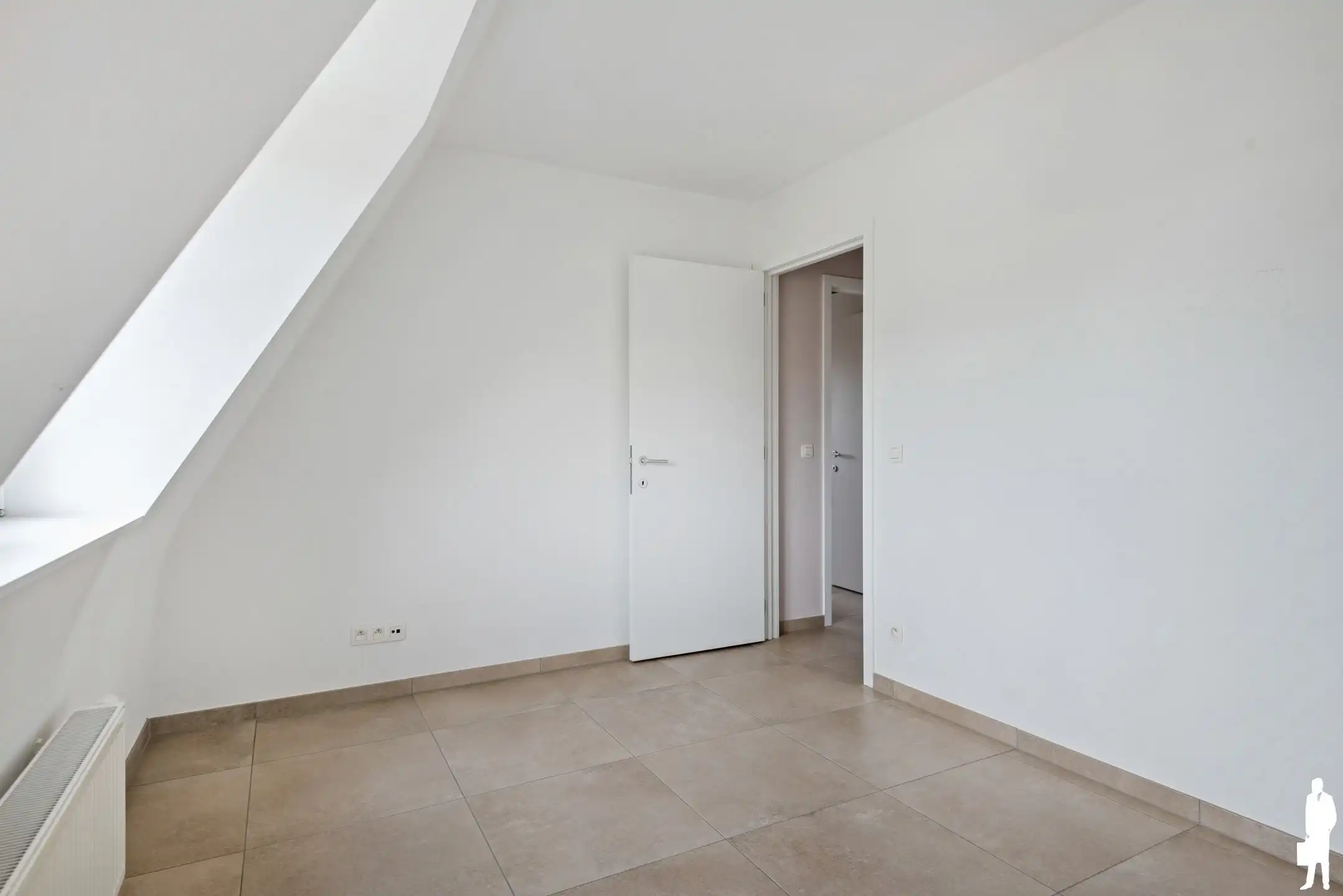 Modern appartement met 3 slaapkamers, terras en staanplaats foto 21