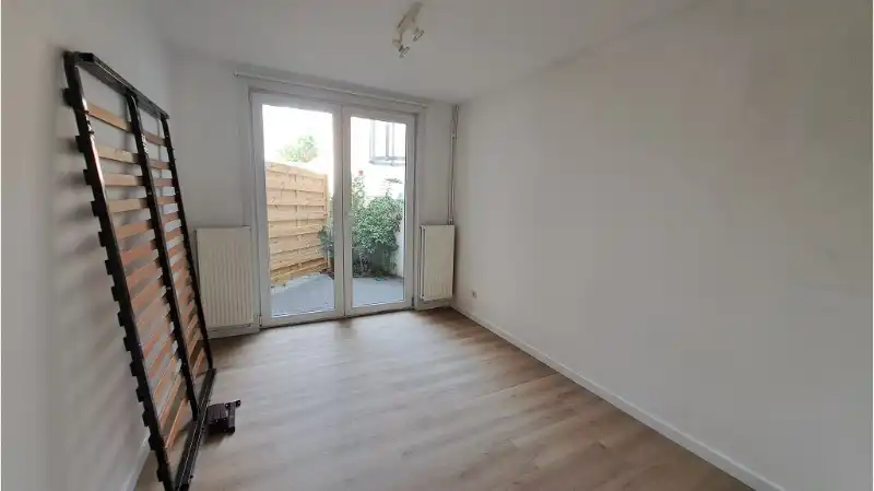 Ruim 1-slaapkamerappartement met Terras te huur in Brugge foto 8