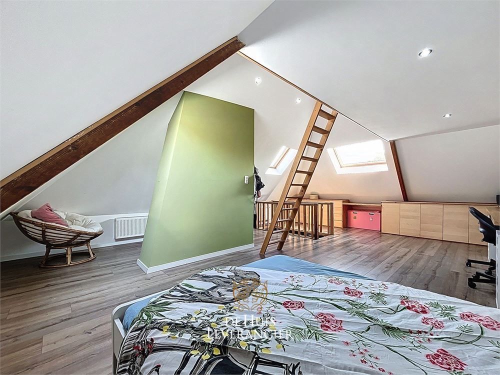 Prachtige, gerenoveerde woning met tuin en garage op toplocatie te koop in Mortsel! foto 25