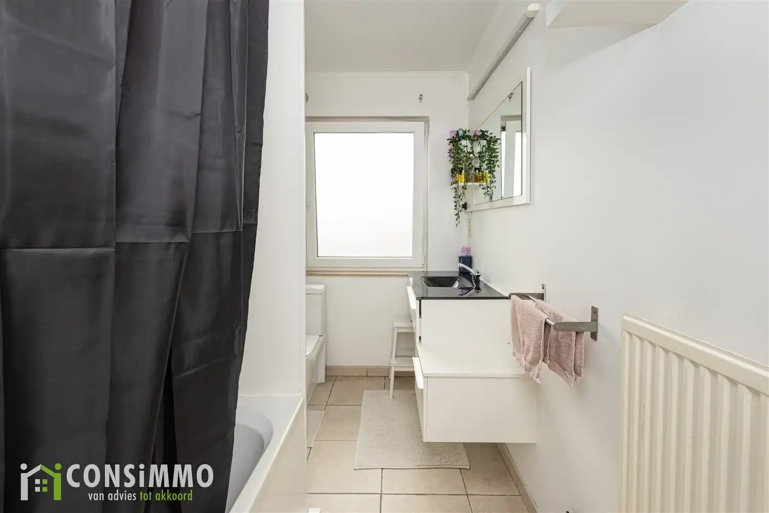 Woonst met handelspand op centrale ligging in Genk-Bret foto 21