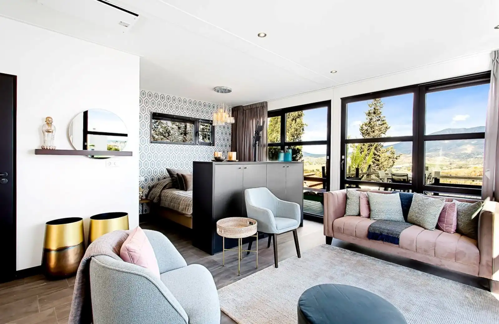 Loft met spectaculair terras te Mijas (Malaga) Spanje foto {{pictureIndex}}