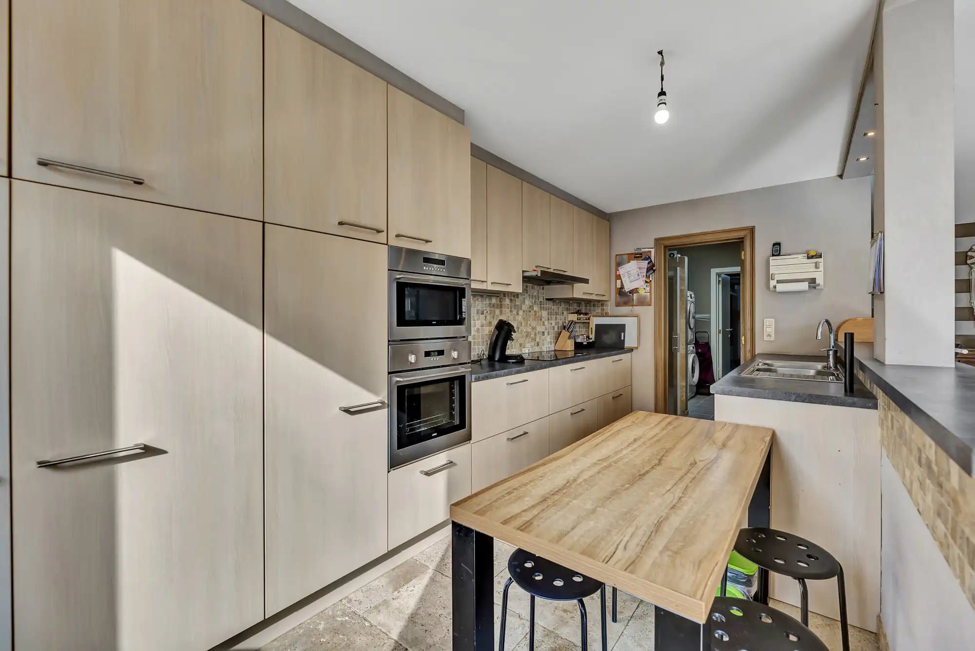 Energiezuinige HOB met 4 slpks, garage en bureau foto 7