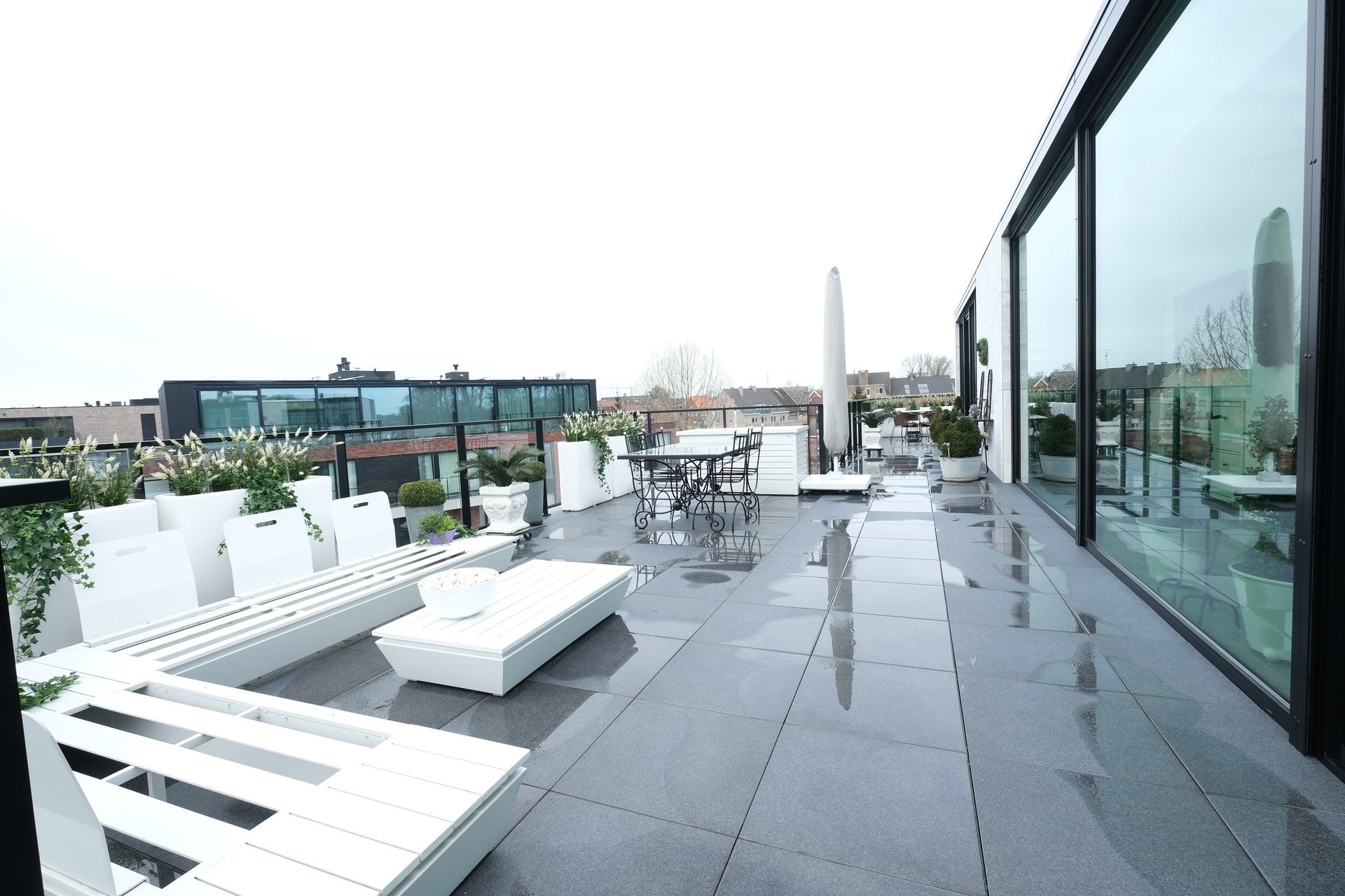 RECENT PENTHOUSE 150M² MET 2 SLP EN RUIM TERRAS VAN 80 m² NABIJ CENTRUM. foto 23