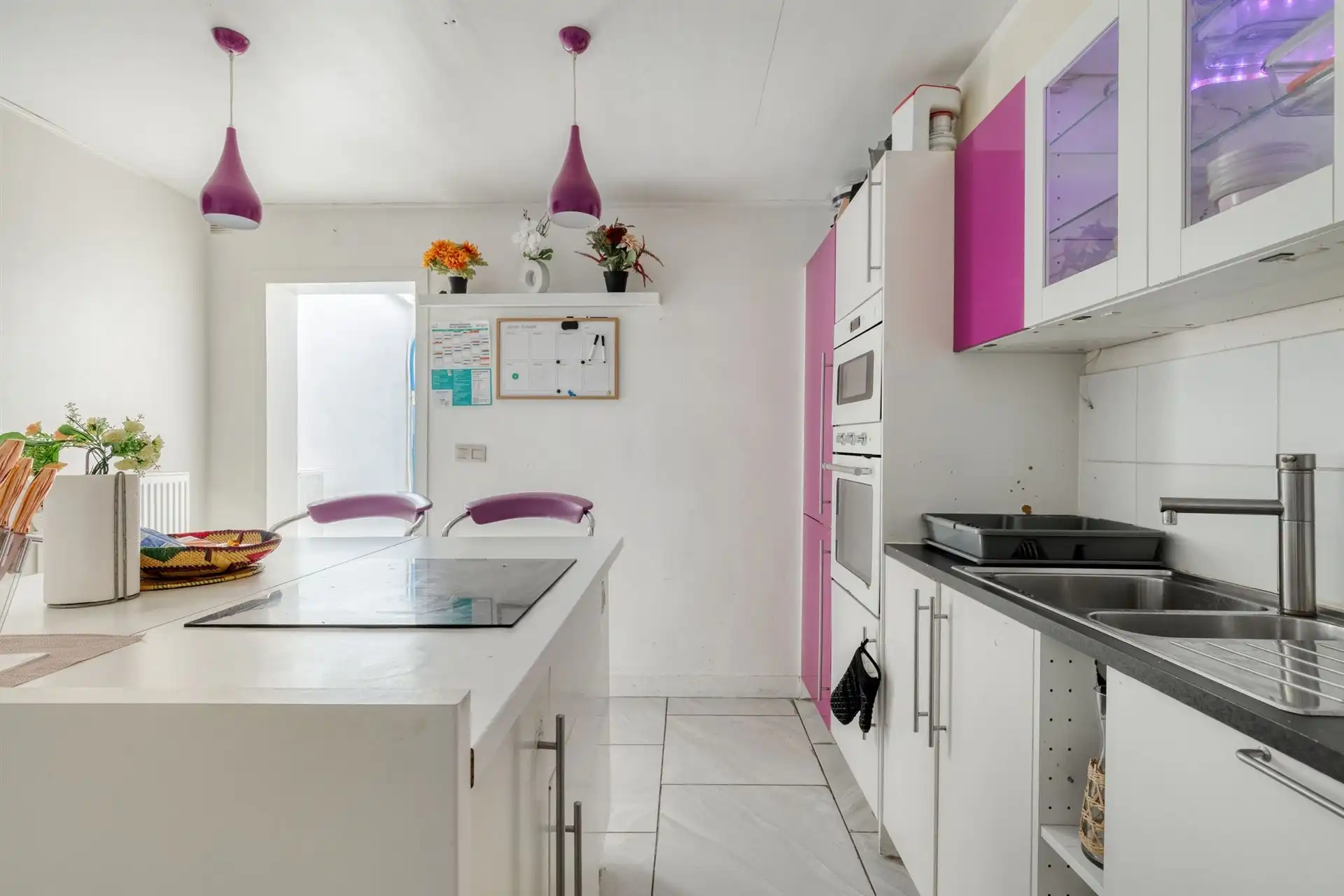 Woning met 2 (mogelijk 3) slaapkamers, tuin en garage.  foto 7