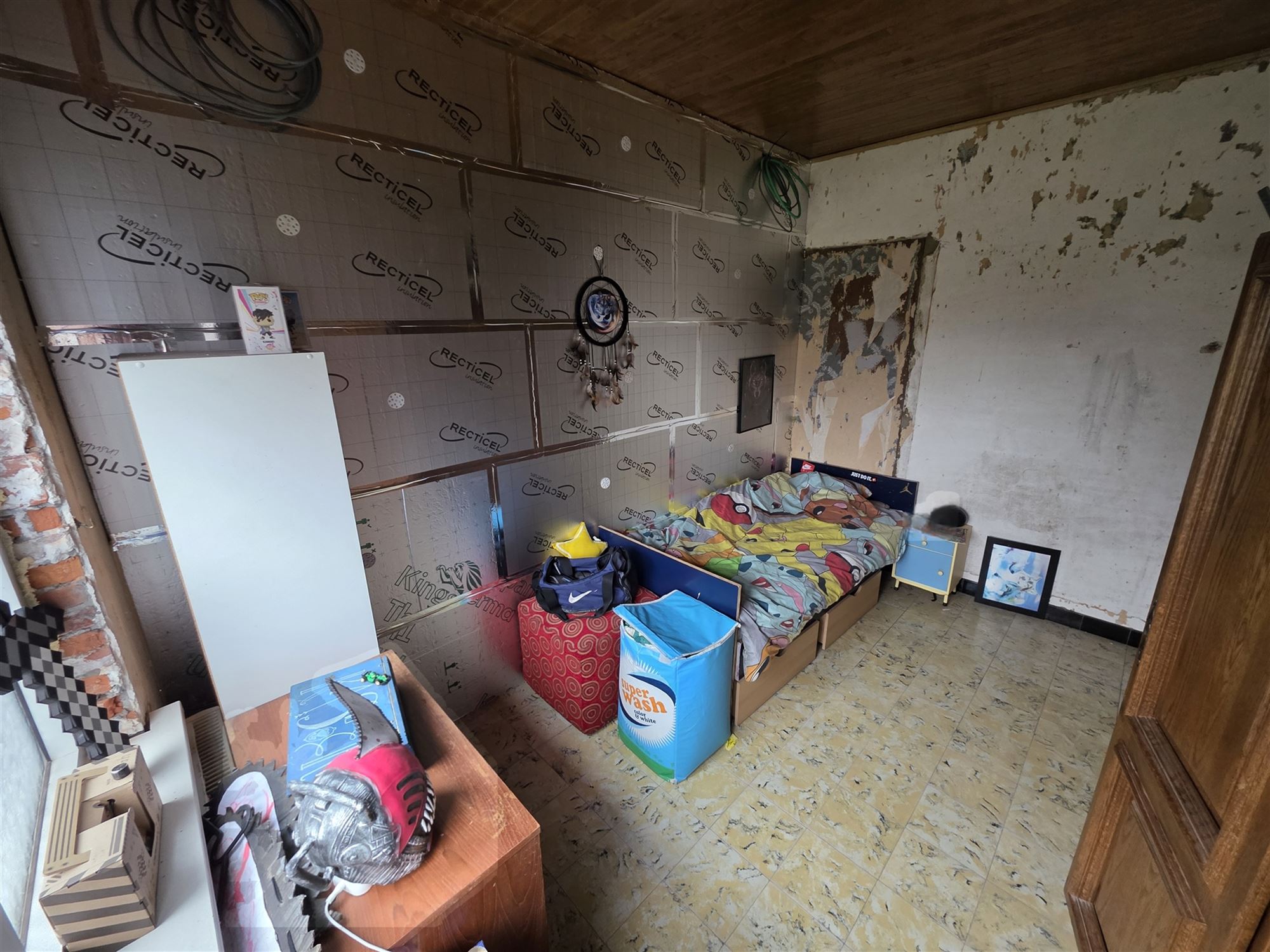 Gedeeltelijk vernieuwde boerderij op 903 m² foto 5