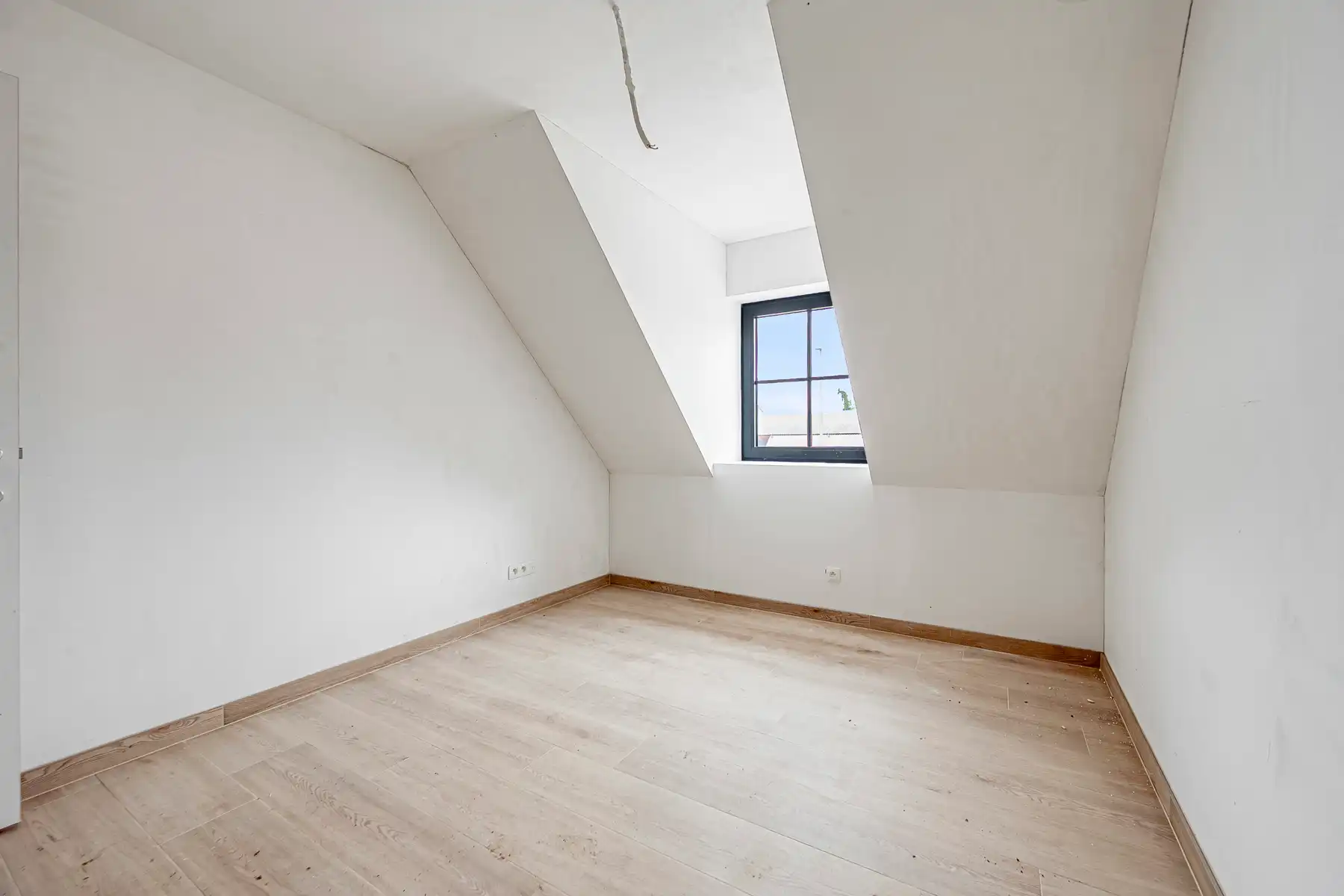 Hoogwaardig afgewerkte nieuwbouwwoning in Zele foto 16