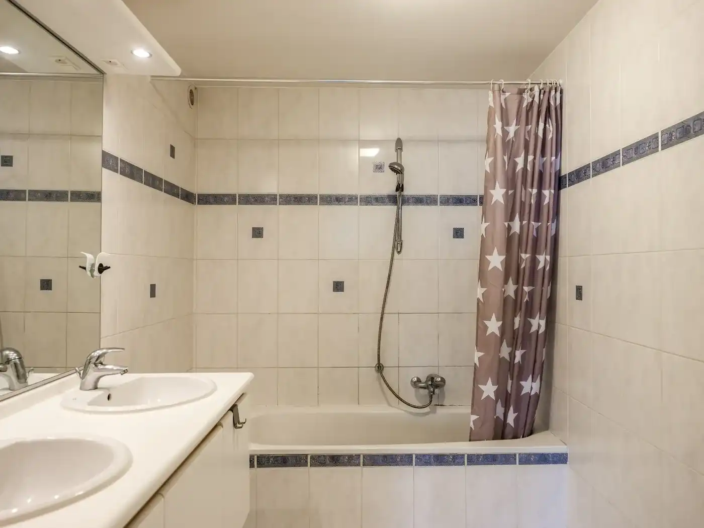 Ruim duplex appartement met in centrum Dentergem foto 9