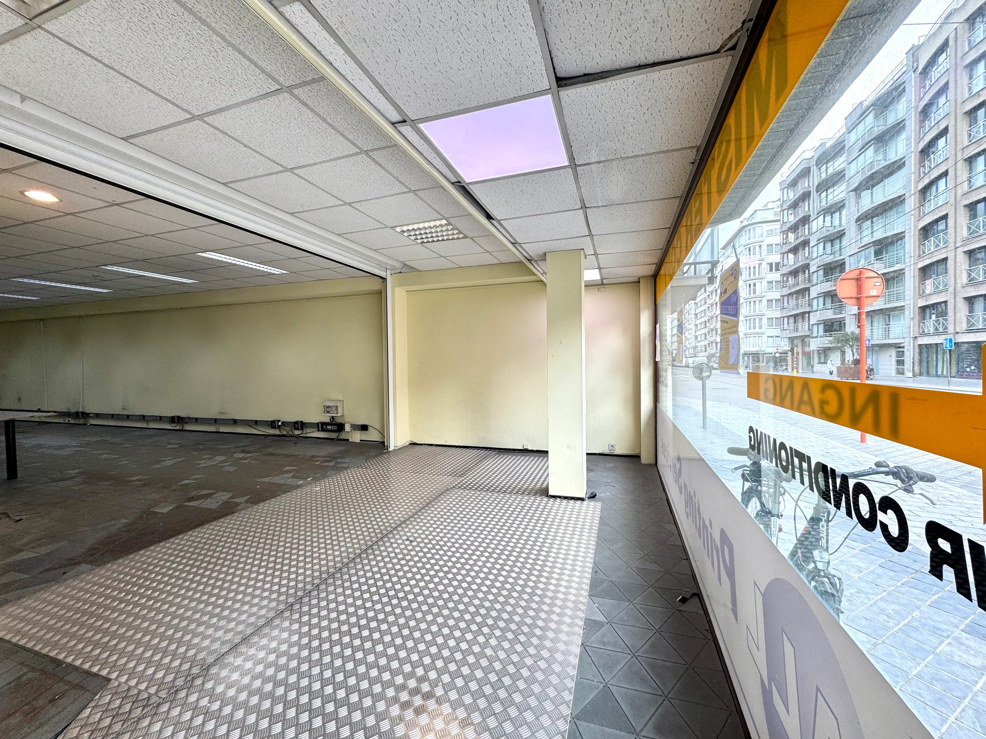 Handelsgelijkvloers 105 m² foto 4