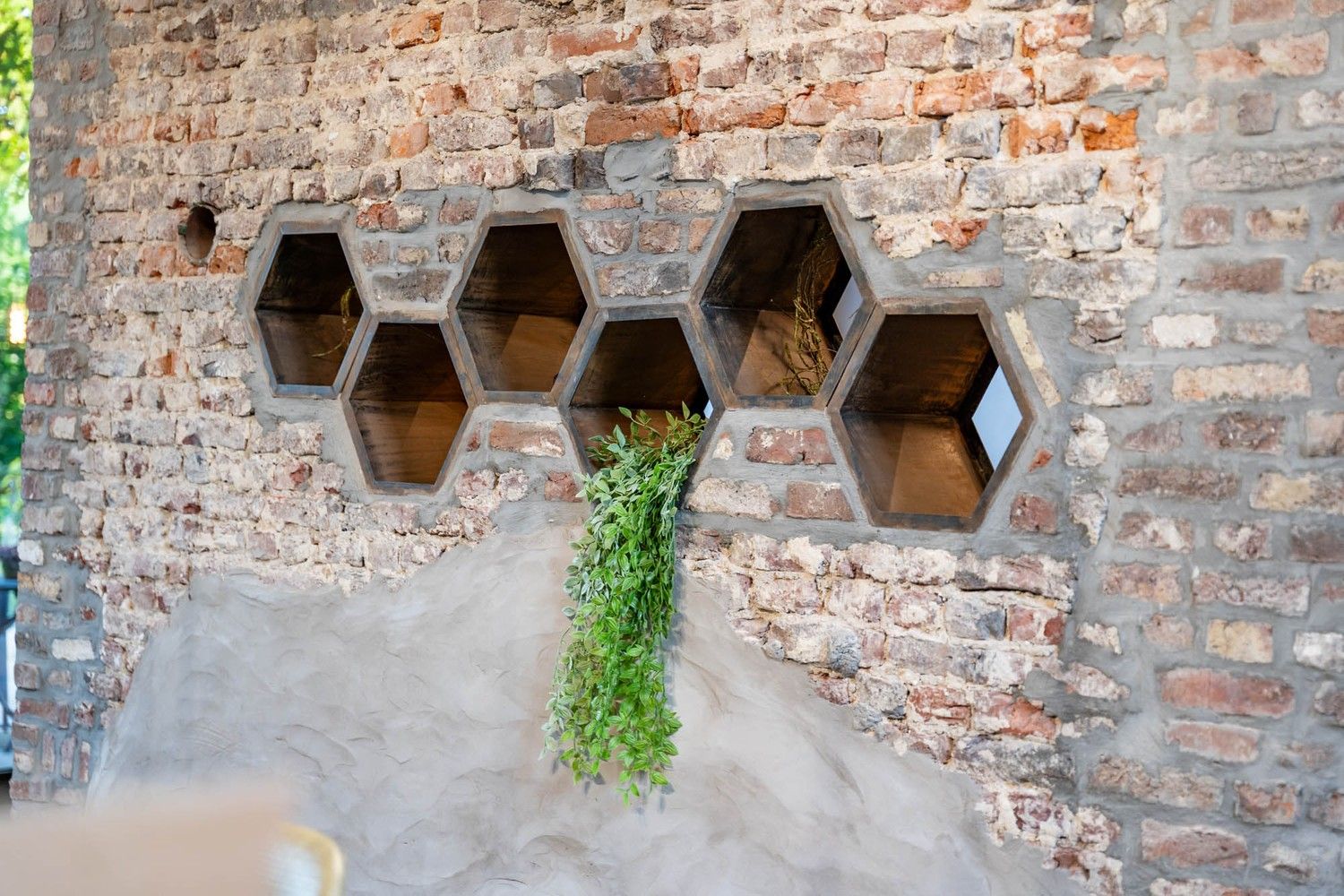 Karaktervol herenhuis met modern comfort in een groene, landelijke setting foto 12