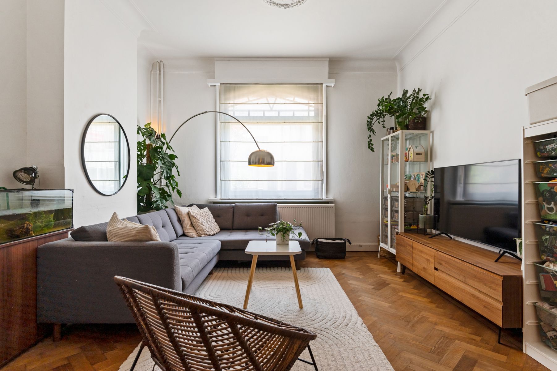Prachtige art-deco woning op goede locatie in Merksem foto 9