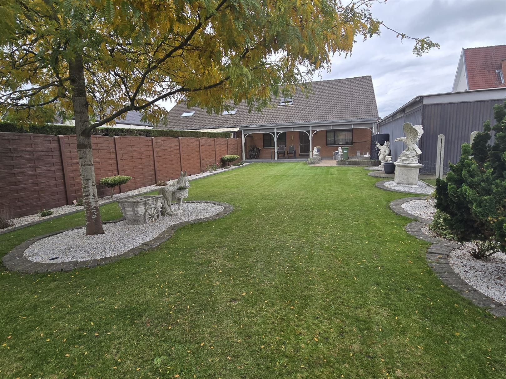 Half open bebouwing foto 23