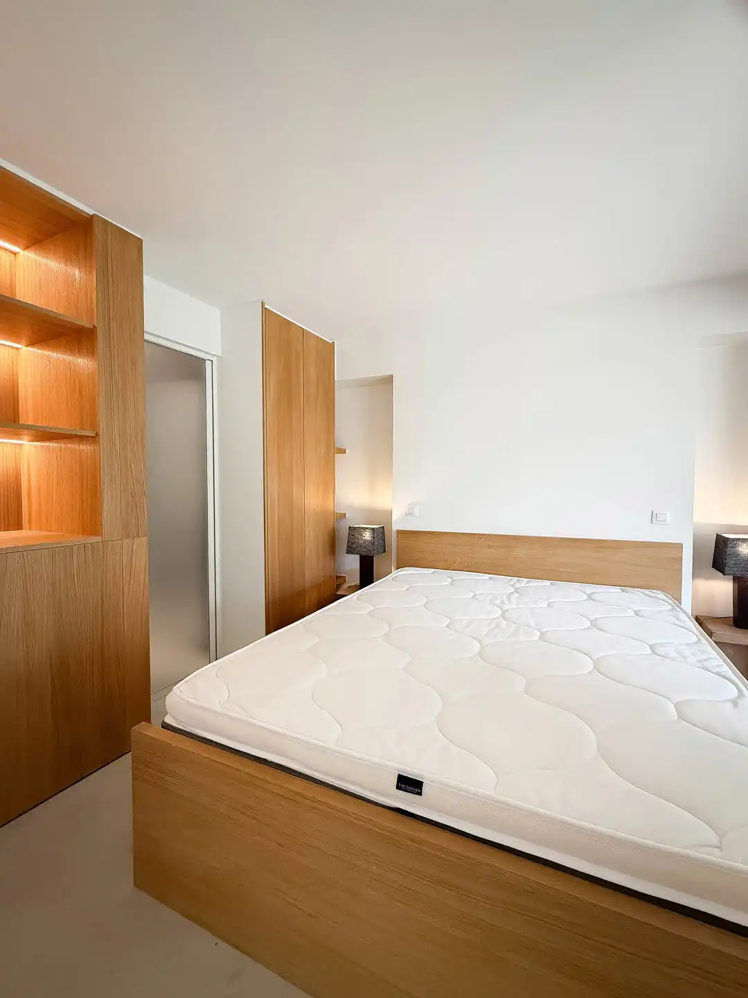 TUINAPPARTEMENT vlakbij het Driehoeksplein - GEMEUBILEERD... foto 16