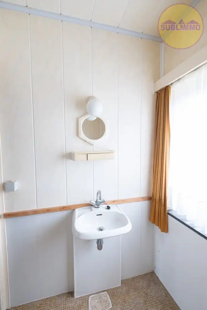 Rustig gelegen eengezinswoning met 3 slaapkamers op een perceel van 4a 71ca in het centrum van Meerhout foto 9